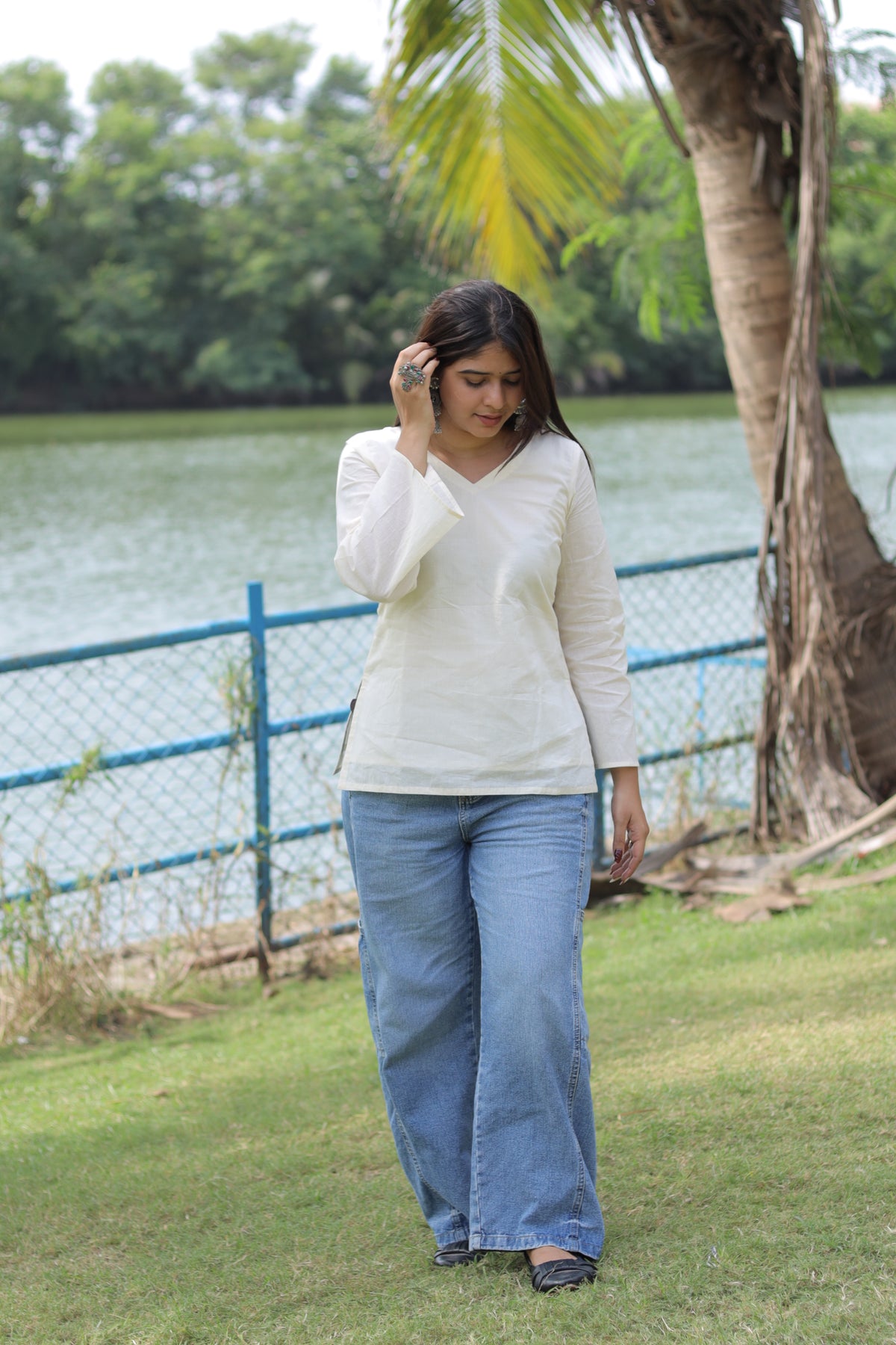 LEHER BELL SLEEVES KURTI