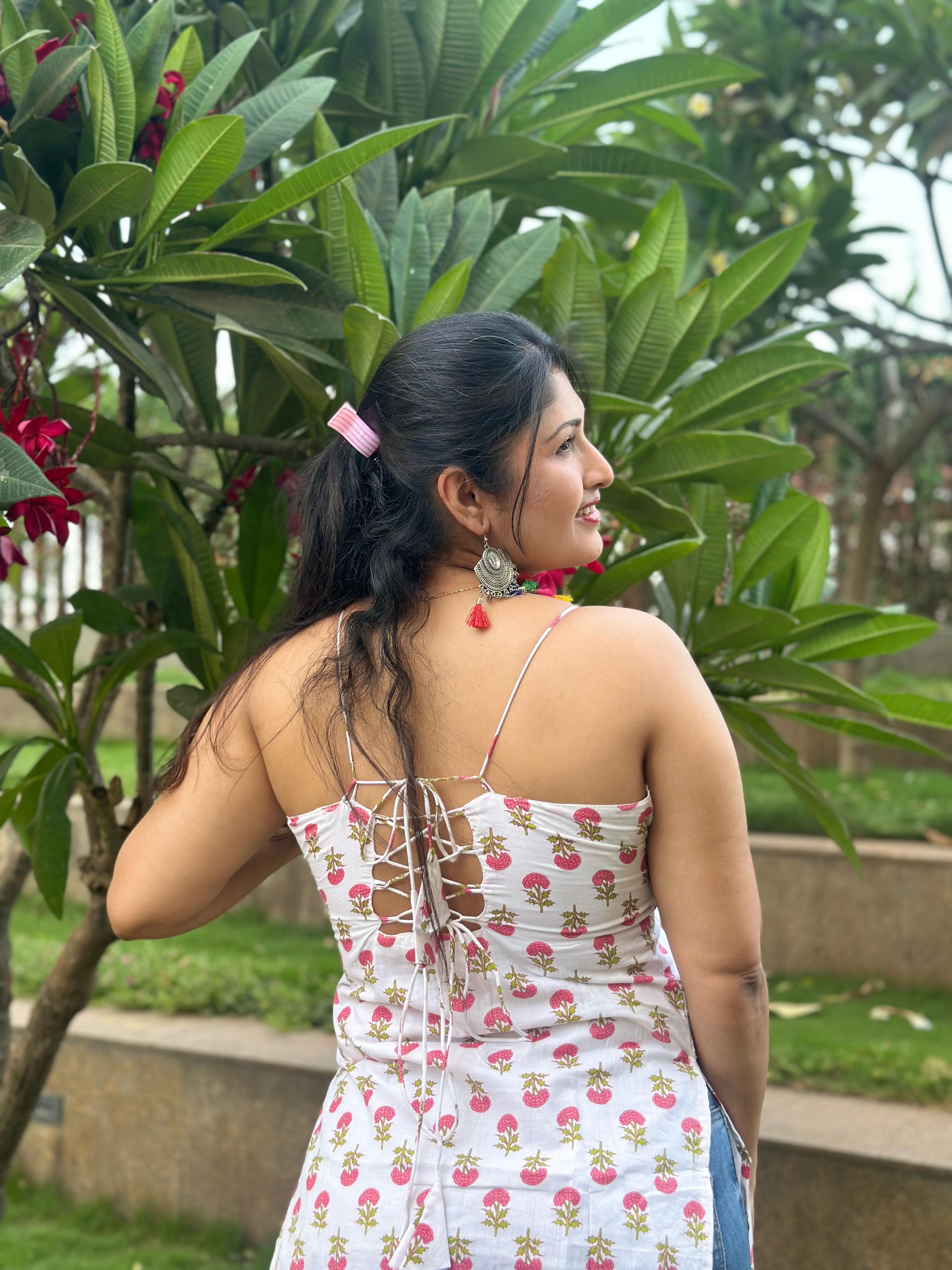 Rangrezz Halter Neck Short Kurti Top with Lining