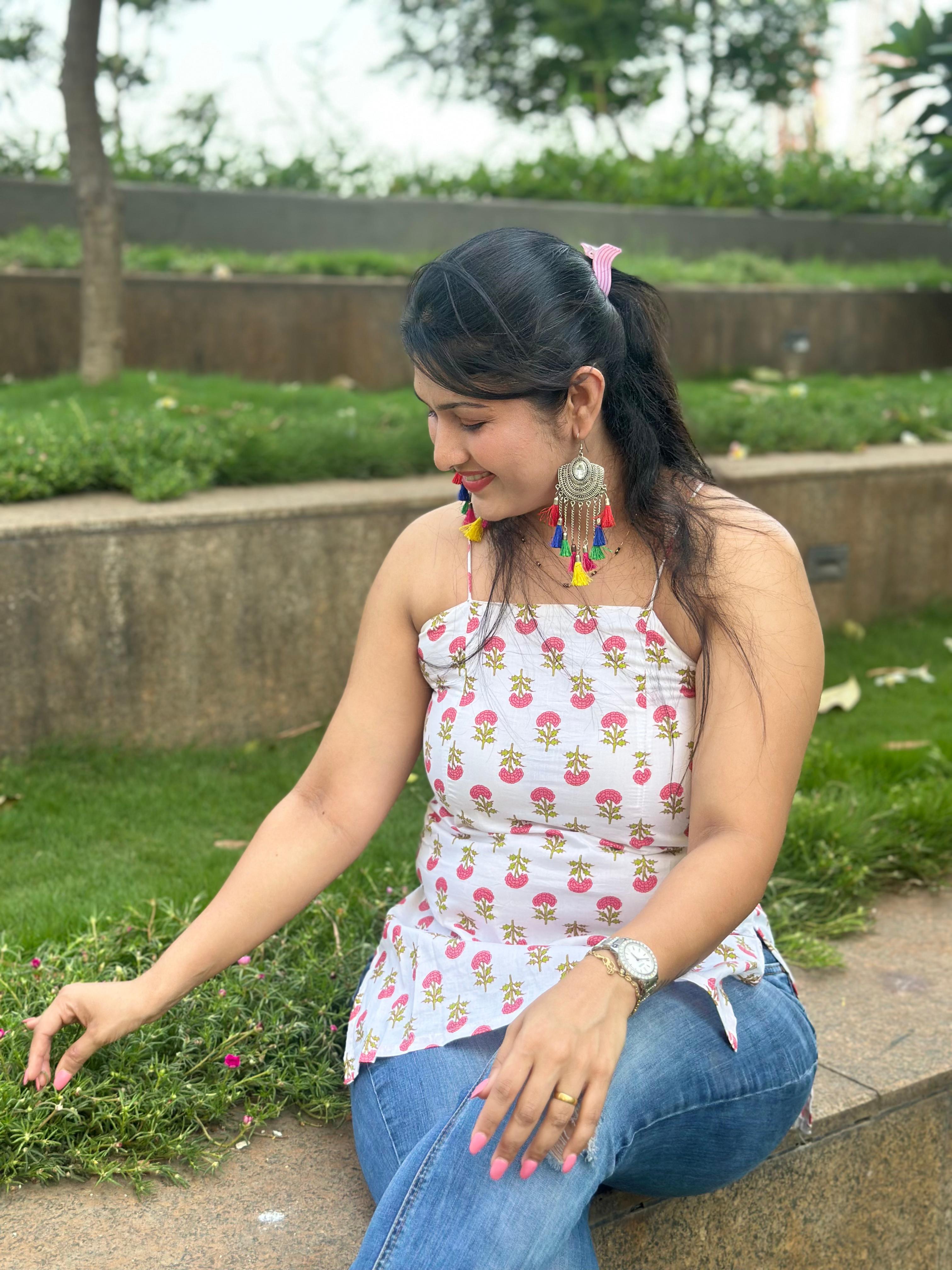 Rangrezz Halter Neck Short Kurti Top with Lining